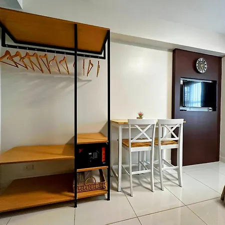 Cozy Space At Horizons 101 Cebu City With Pool, Netflix, Wifi