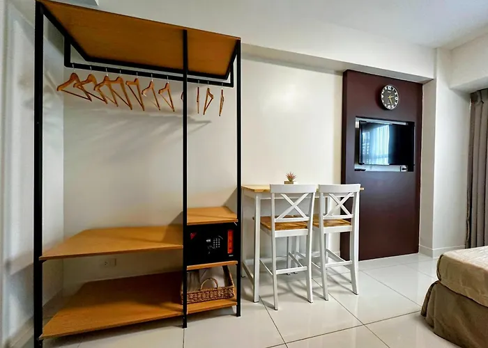 Aparthotel Cozy Space At Horizons 101 With Pool, Netflix, Wifi 3*