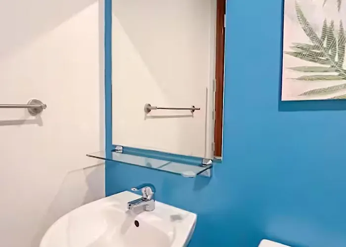 Cozy Space At Horizons 101 With Pool, Netflix, Wifi 3*