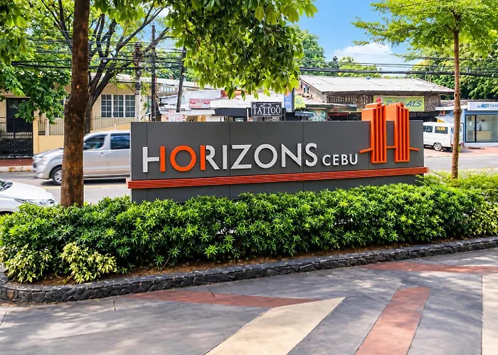 Aparthotel Cozy Space At Horizons 101 With Pool, Netflix, Wifi